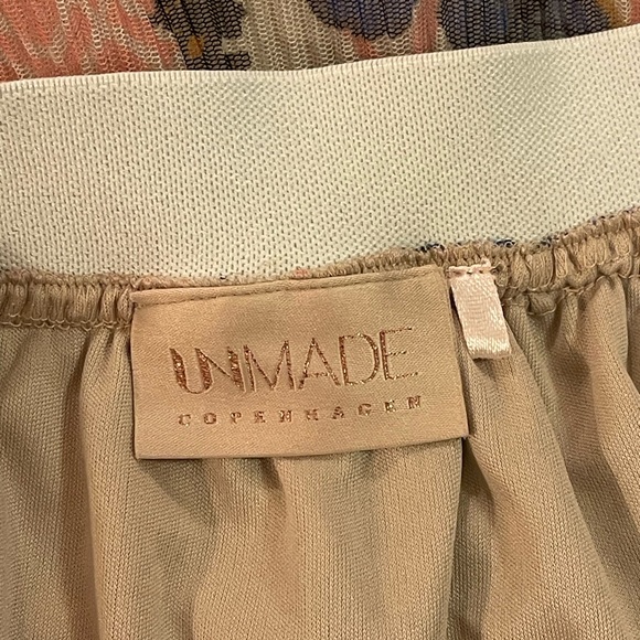 Unmade Copenhagen pleated midi skirt atika size m/l - Picture 4 of 6